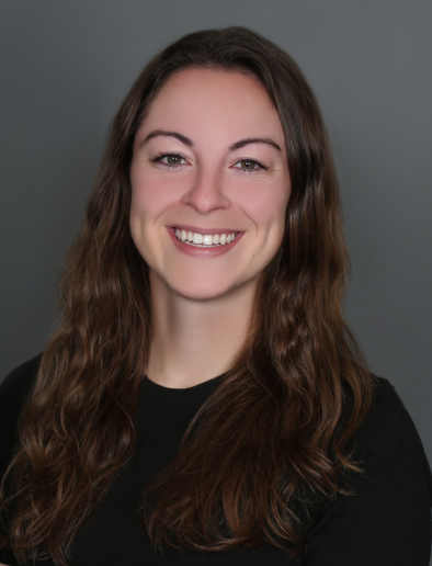 Bethany Brausen Headshot Web x